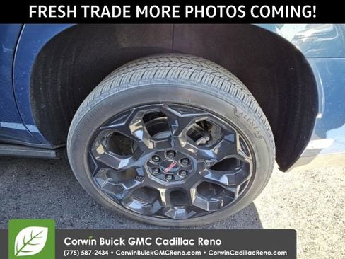 Used 2025 GMC Yukon Denali Ultimate image 7