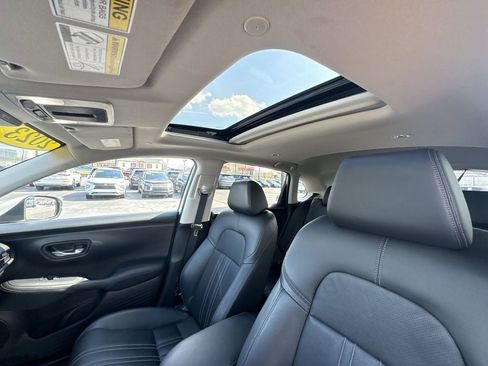 Used 2023 Honda HR-V EX-L image 16