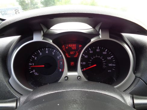 Used 2013 Nissan Juke S image 14