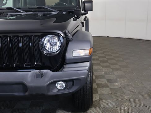 Used 2021 Jeep Wrangler Unlimited Sport S image 11
