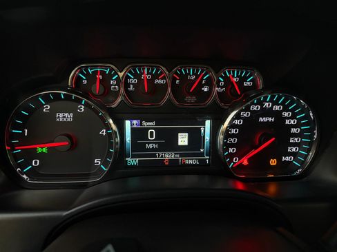 Used 2019 Chevrolet Silverado 2500 High Country w/ Duramax Plus Package image 13