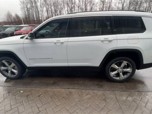 Used 2021 Jeep Grand Cherokee L Limited image 5