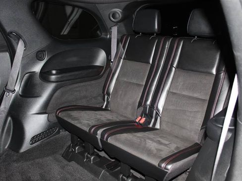 Used 2022 Dodge Durango R/T w/ Blacktop Package AWD/4WD image 31