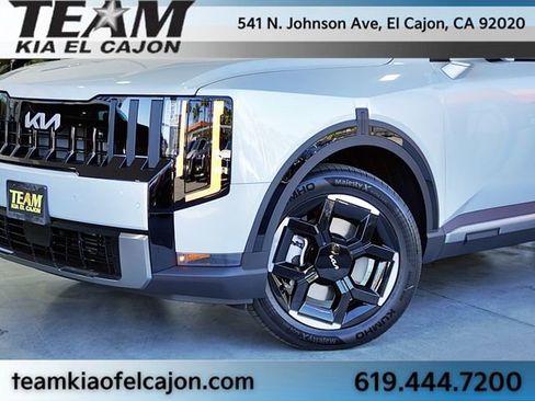 New 2027 Kia Telluride EX image 3