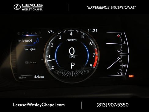 New 2025 Lexus ES 350 Ultra Luxury image 11