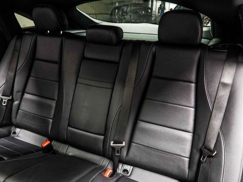 Used 2025 Mercedes-Benz GLE 450 4MATIC Coupe w/ Driver Assistance Package image 40