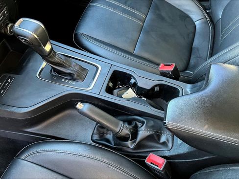 Used 2019 Ford Ranger Lariat w/ Equipment Group 501A Mid image 14