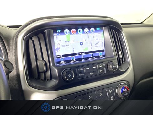 Used 2018 Chevrolet Colorado ZR2 w/ ZR2 Midnight Special Edition AWD/4WD image 2