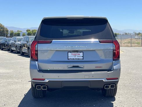 New 2026 GMC Yukon Denali w/ Advanced Technology Package RWD image 4