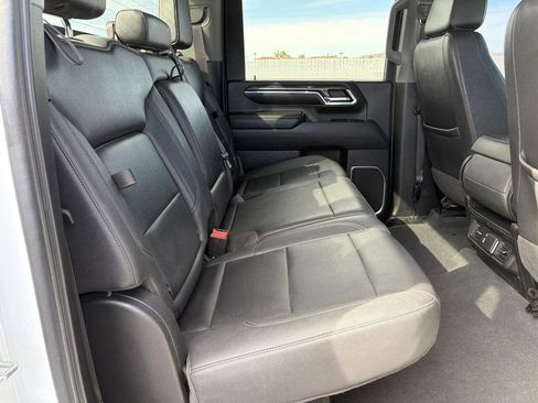 Used 2024 Chevrolet Silverado 2500 LTZ AWD/4WD image 28