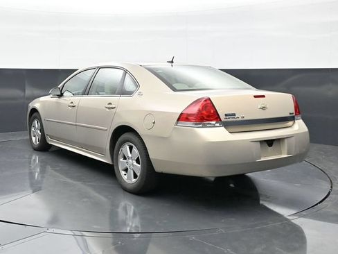 Used 2009 Chevrolet Impala LT FWD image 8