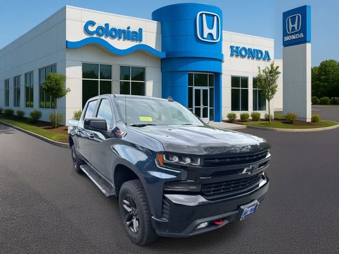Used 2020 Chevrolet Silverado 1500 LT Trail Boss w/ Convenience Package image 9