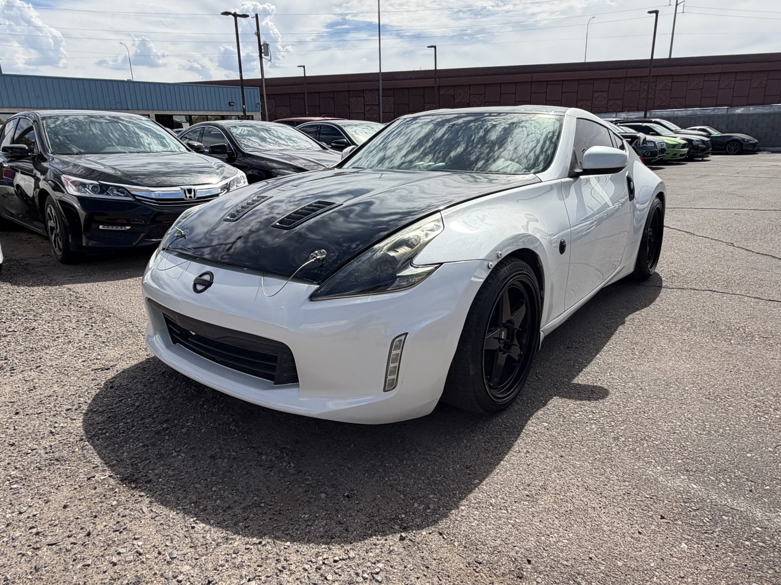 Used 2013 Nissan 370Z Touring w/ Sport Pkg RWD image 1