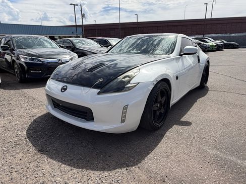 Used 2013 Nissan 370Z Touring w/ Sport Pkg RWD image 1