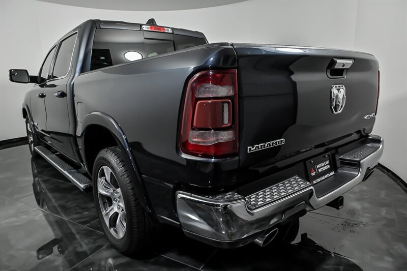 Used 2019 RAM 1500 Laramie AWD/4WD image 7