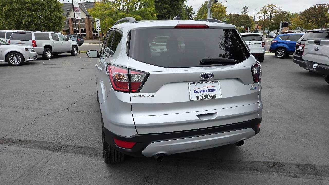 Used 2018 Ford Escape SE AWD/4WD image 10