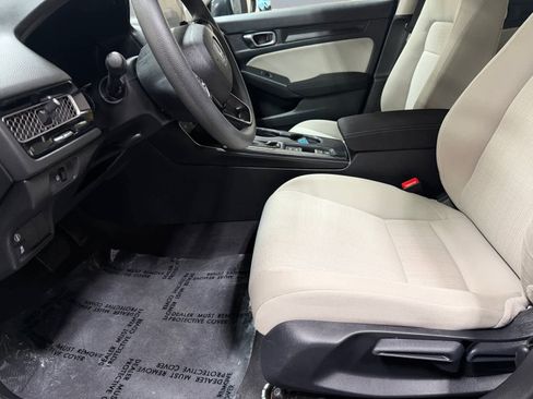 Used 2023 Honda Civic LX image 7