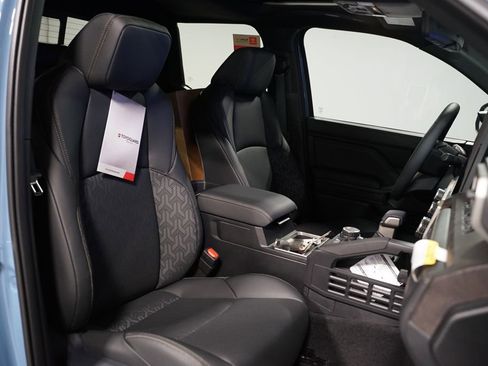 New 2026 Toyota Tacoma Limited image 32