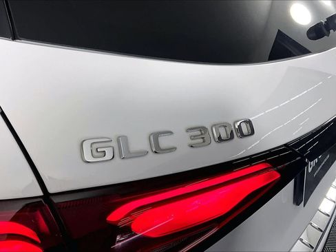 Used 2023 Mercedes-Benz GLC 300 image 29