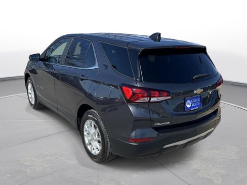 Used 2023 Chevrolet Equinox LT image 3