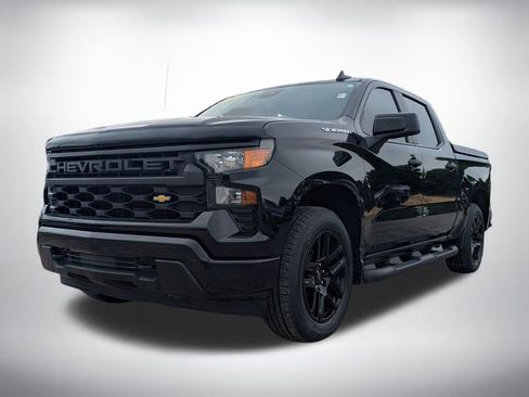 Used 2023 Chevrolet Silverado 1500 Custom image 7