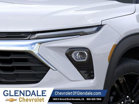 New 2026 Chevrolet TrailBlazer LT w/ Midnight Edition FWD image 10
