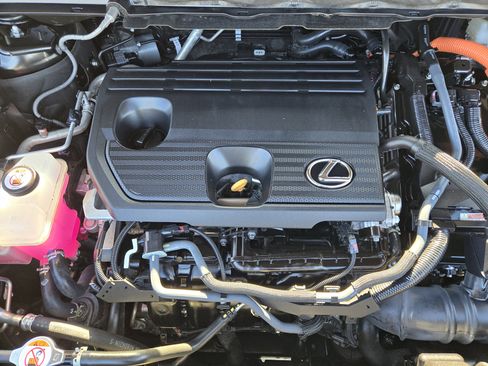 Certified 2023 Lexus RX 350h image 40