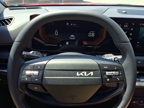 New 2026 Kia K4 EX FWD image 13