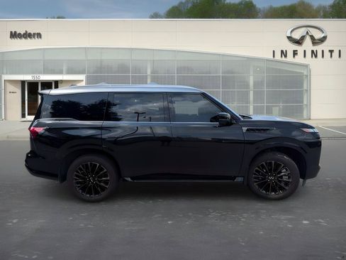 Certified 2026 INFINITI QX80 Autograph AWD/4WD image 4