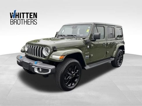 Used 2024 Jeep Wrangler Unlimited Sahara w/ Technology Group AWD/4WD image 1