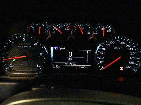 Used 2017 Chevrolet Silverado 1500 LT w/ All Star Edition image 16