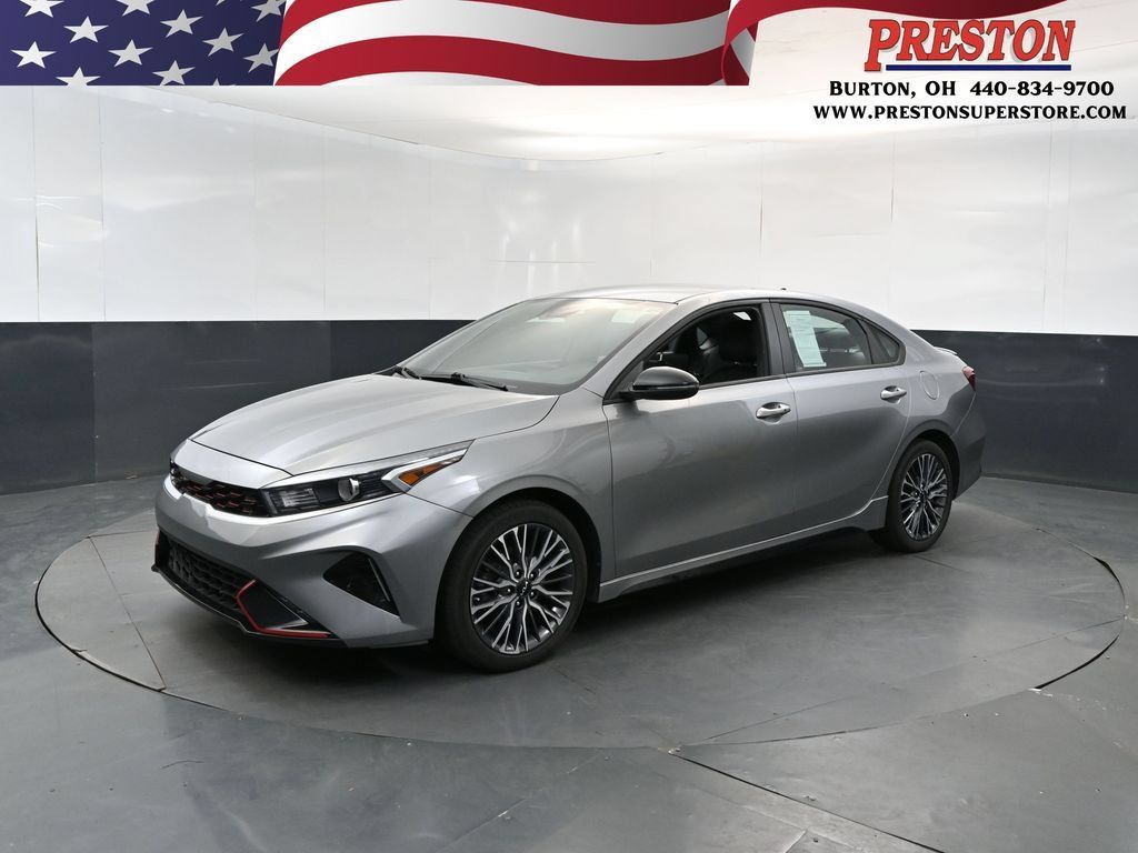Certified 2022 Kia Forte GT-Line FWD image 1