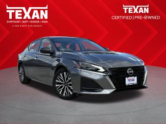 Used 2025 Nissan Altima 2.5 SV video 1