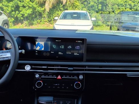 New 2025 Hyundai Santa Cruz SEL image 17