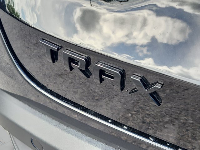 New 2026 Chevrolet Trax RS w/ Driver Confidence Package FWD image 34