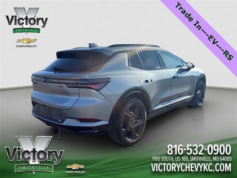 Used 2024 Chevrolet Equinox EV RS image 6