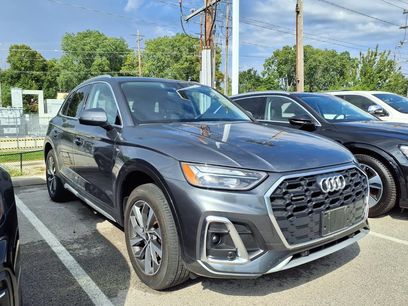 Used 2023 Audi Q5 2.0T Premium w/ Convenience Package