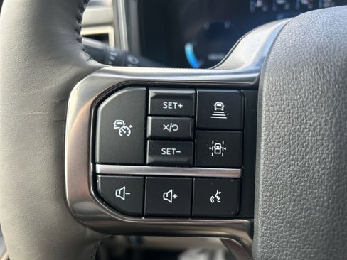 New 2026 Ford F350 Platinum w/ Platinum Plus Package image 19