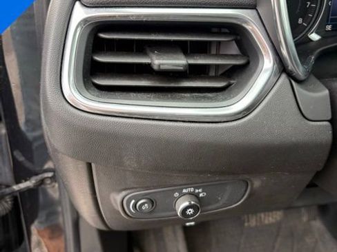 Used 2022 Chevrolet Equinox LT image 14