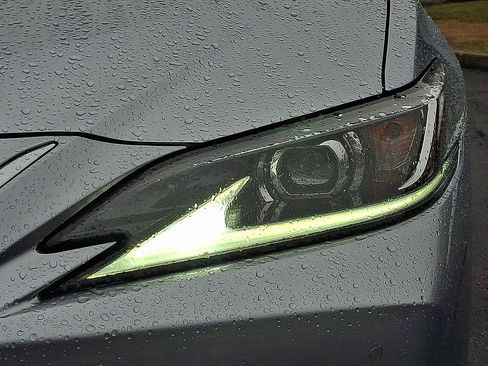 Certified 2023 Lexus ES 350 w/ Premium Package image 30