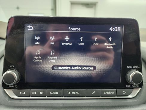 Used 2023 Nissan Rogue SV image 43