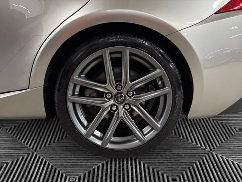 Used 2018 Lexus IS 350 image 29