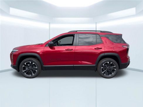 New 2026 Chevrolet Equinox RS w/ LPO, Floor Liner Package FWD image 2