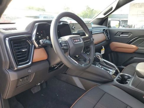 New 2026 GMC Canyon AT4 AWD/4WD image 20