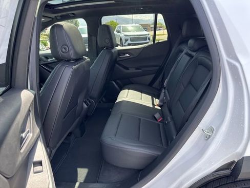 New 2026 Chevrolet Equinox LT w/ Convenience Package II AWD/4WD image 14
