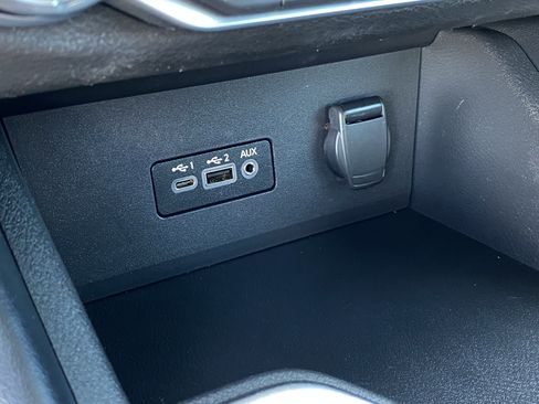 Used 2020 Nissan Sentra SR w/ Electronics Package FWD image 24