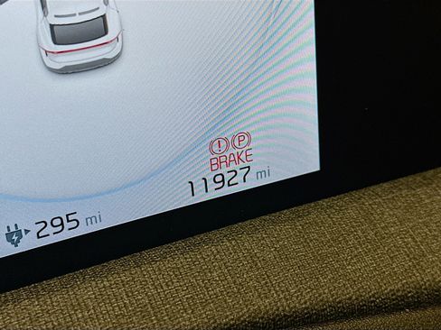 Used 2024 Kia EV6 Light AWD/4WD image 19