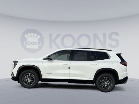 New 2026 GMC Acadia Elevation image 2