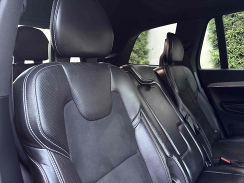 Used 2016 Volvo XC90 T6 R-Design w/ Vision Package image 84