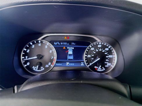 Used 2024 Nissan Frontier SV w/ SV Convenience Package AWD/4WD image 3